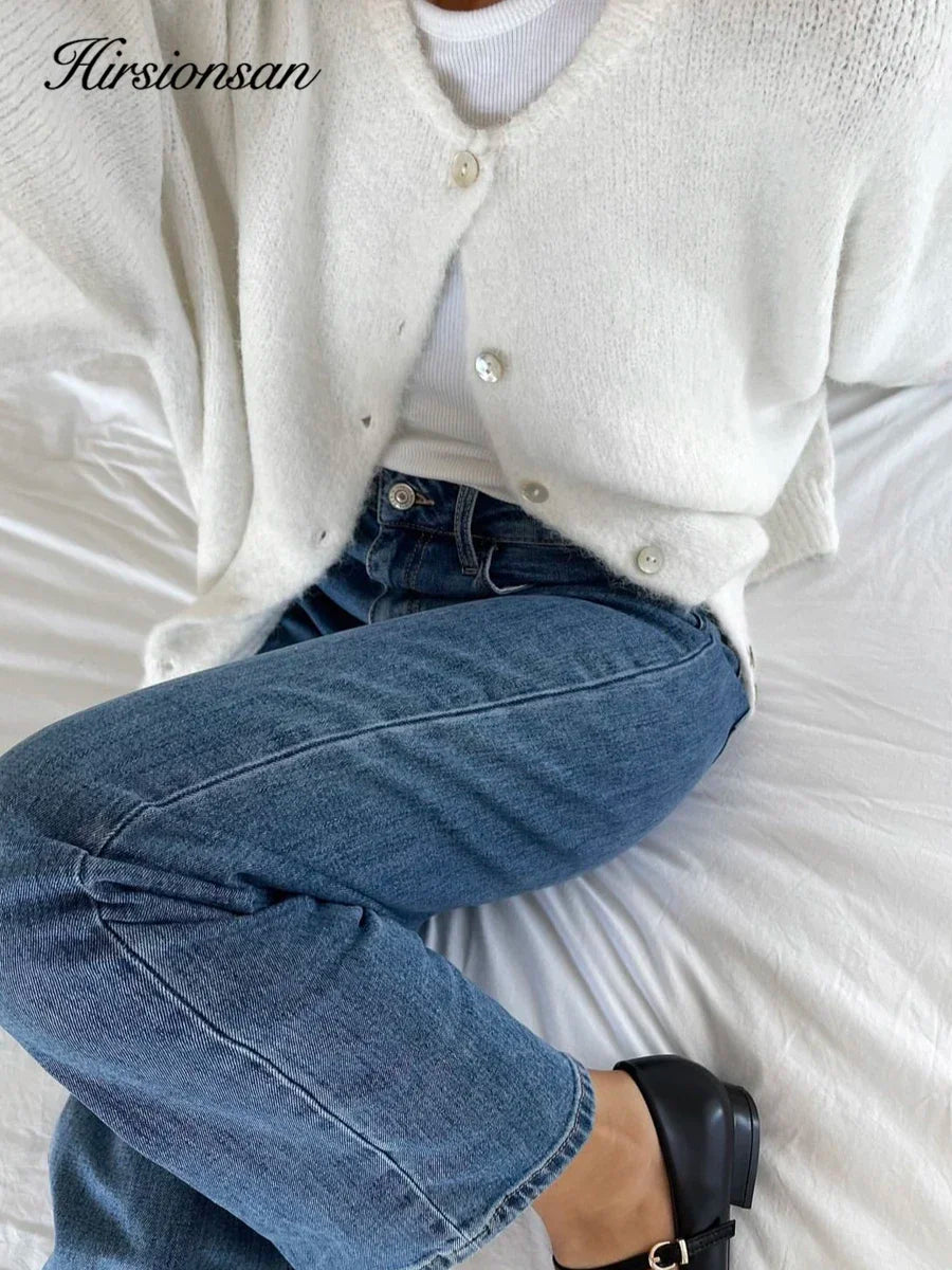 Women’s Elegant Long Sleeve Sweater – Soft Knit Pullover Top