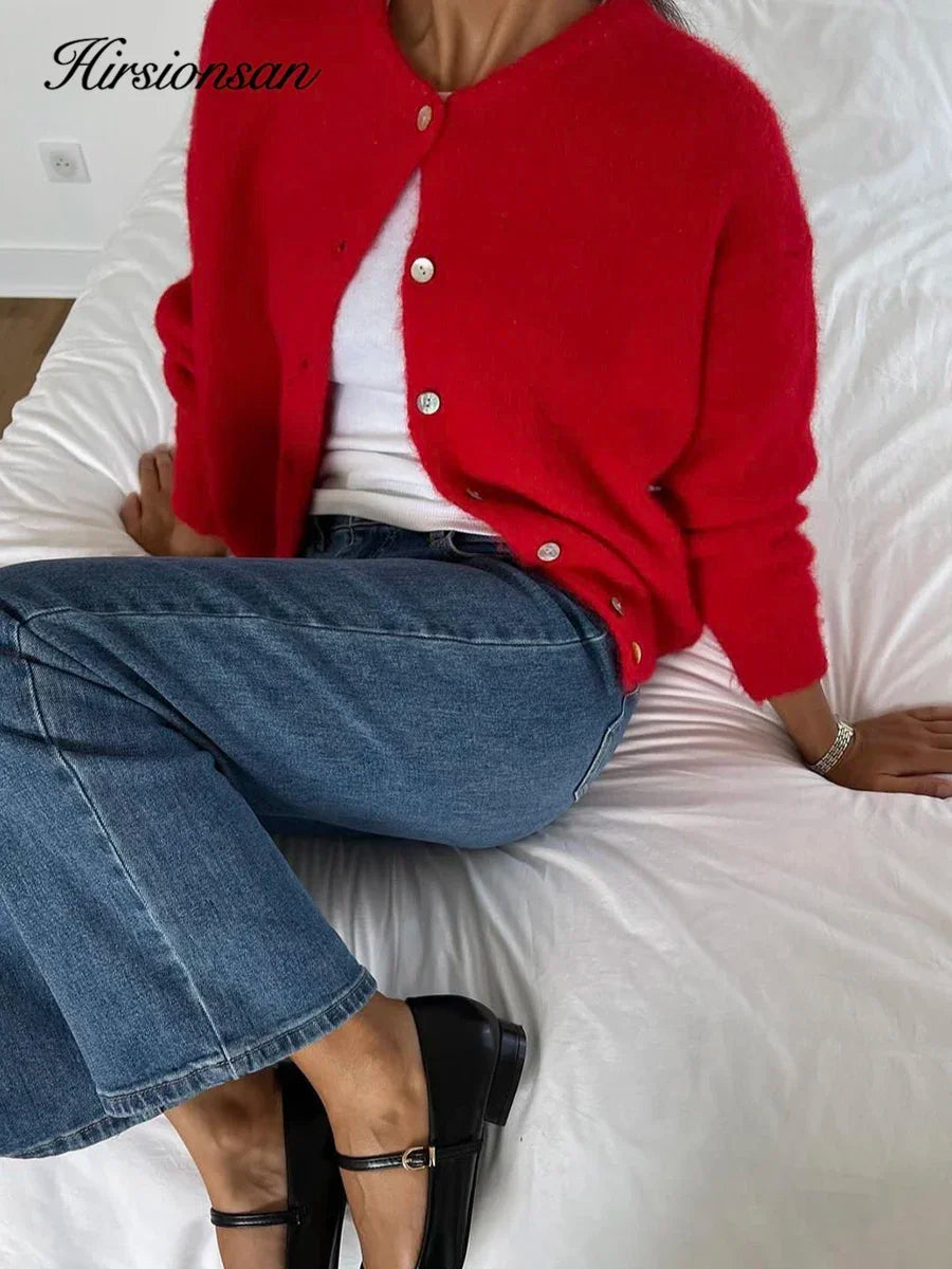 Women’s Elegant Long Sleeve Sweater – Soft Knit Pullover Top